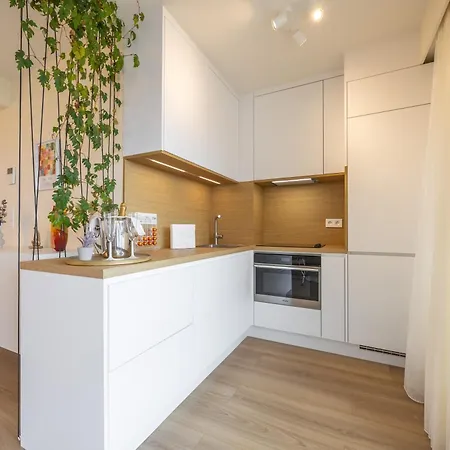 Apartament Sunset 7 *